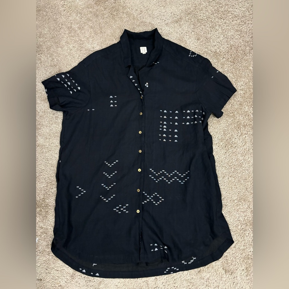 World Of Crow Cotton collared tunic  w/ white print , Size XL